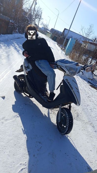 Продам мопед zum50
