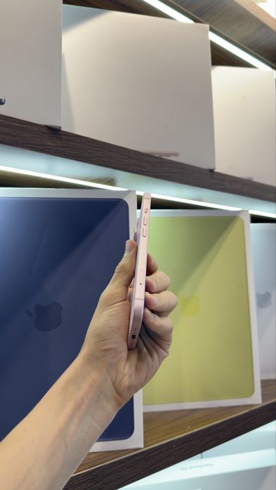 iphone 15 pink naxtka