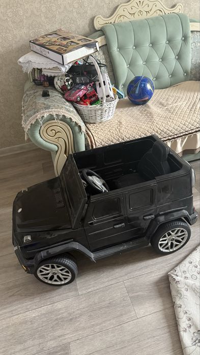 Детская машина гелик