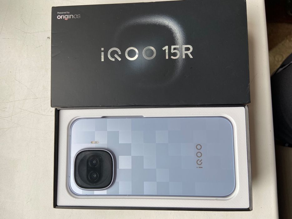 IQOO 15R в идеальном состоянии)