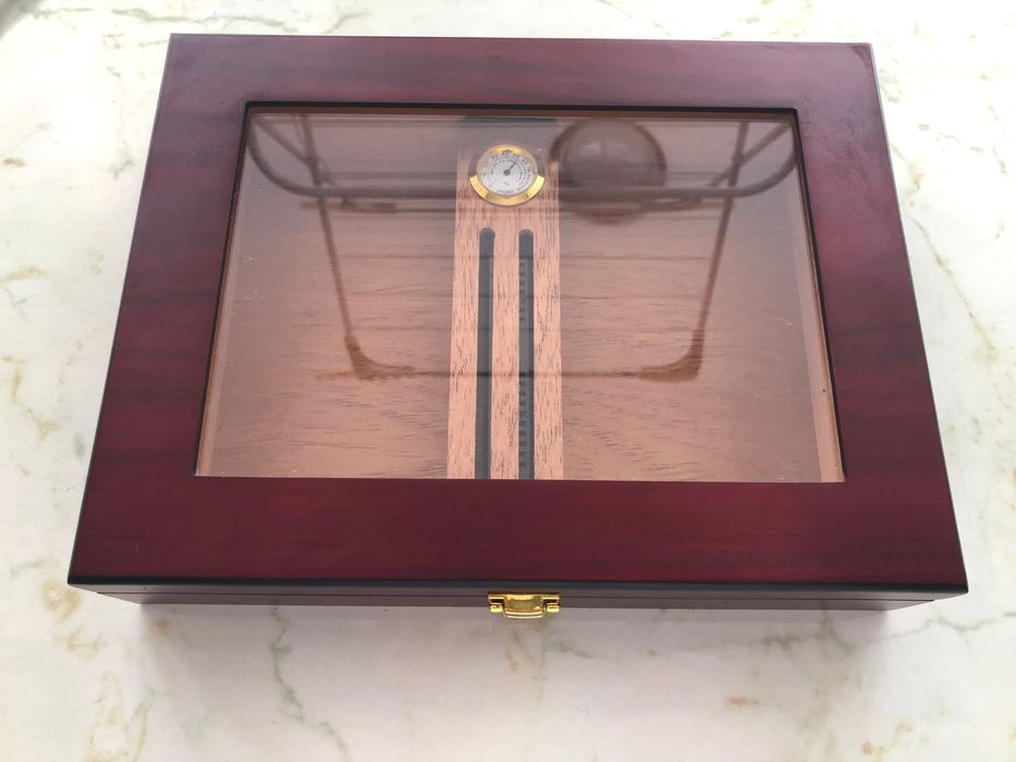 Чисто нов хумидор