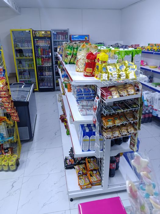 Стеллаж для магазина