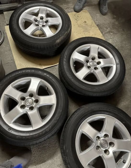 Продам диски от камри 35