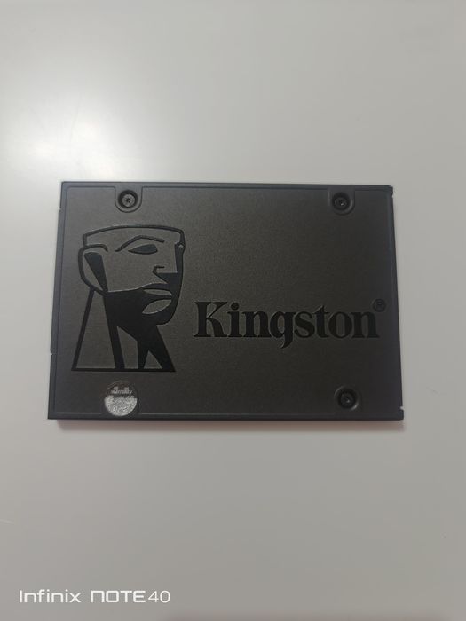 Продам жёсткий SSD диск для ноутбука