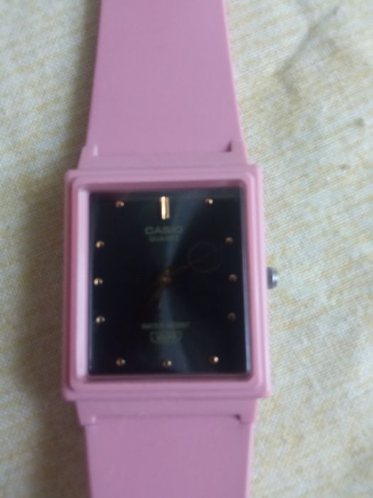 Оригинален дамски часовник