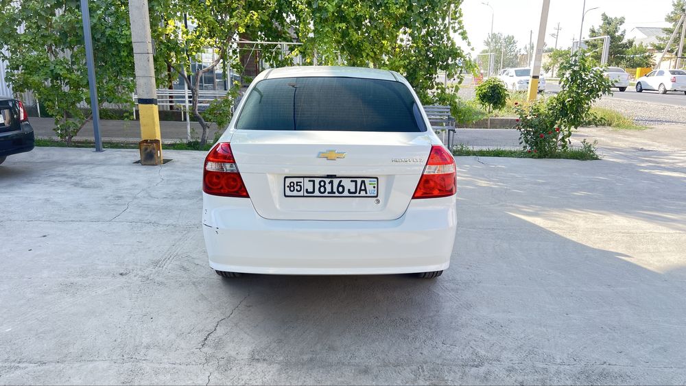Nexia R3 Elegand Plus AT