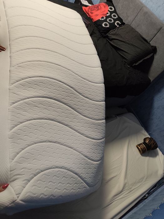 Топ матрак 90/200    180 лв