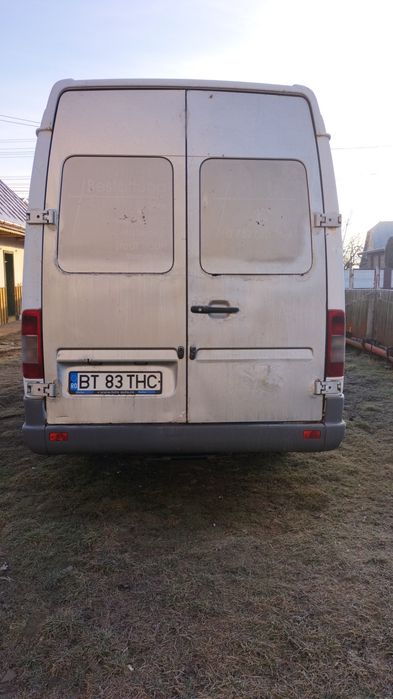 Autoutilitara ..