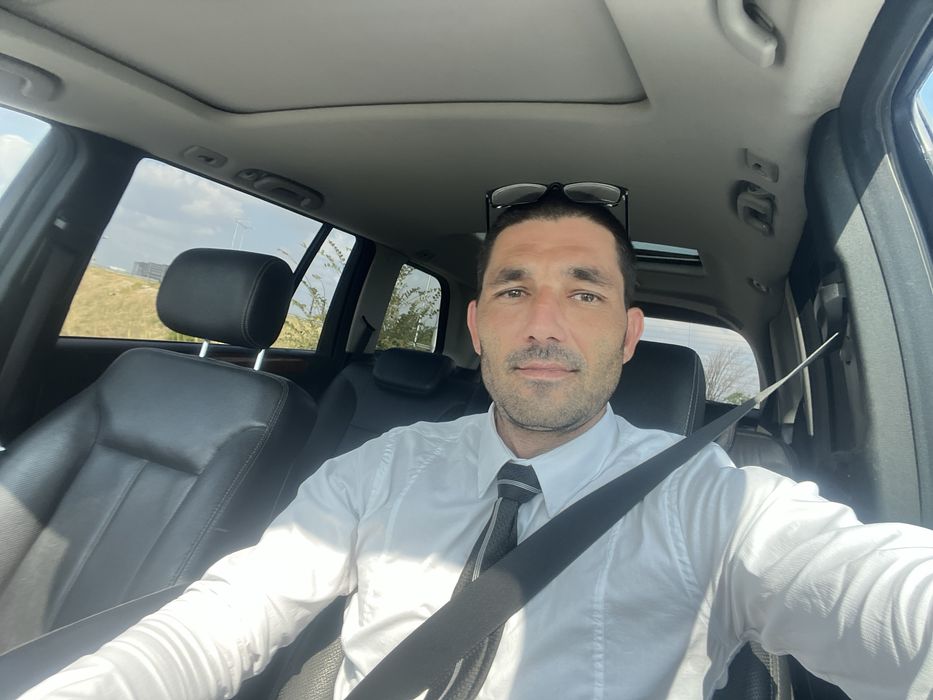 Вашия личен асистент- Стоянов