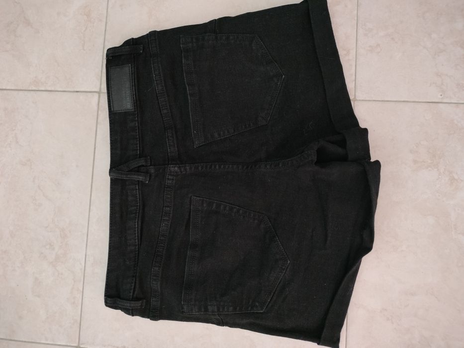 Bershka, Vero Moda, Reserved долнища за финна девойка + едно подарък