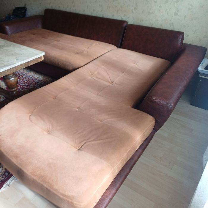 Използвана холна гарнитура