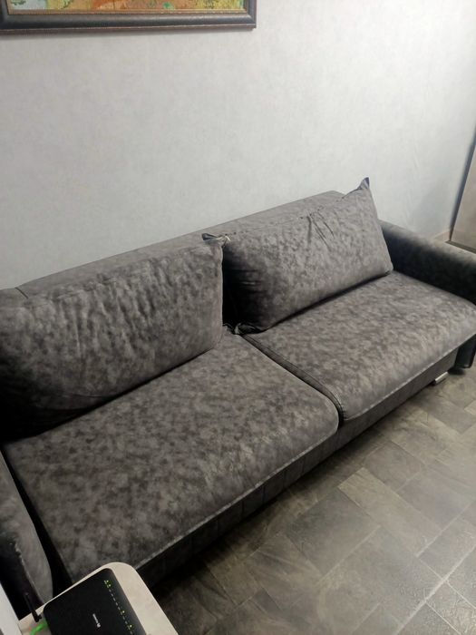 Продам диван, раскладывается