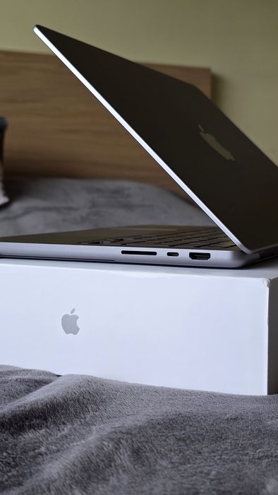 MacBook Pro 14 inch, 2023 | M2 Pro | 32GB RAM | 512 GB SSD