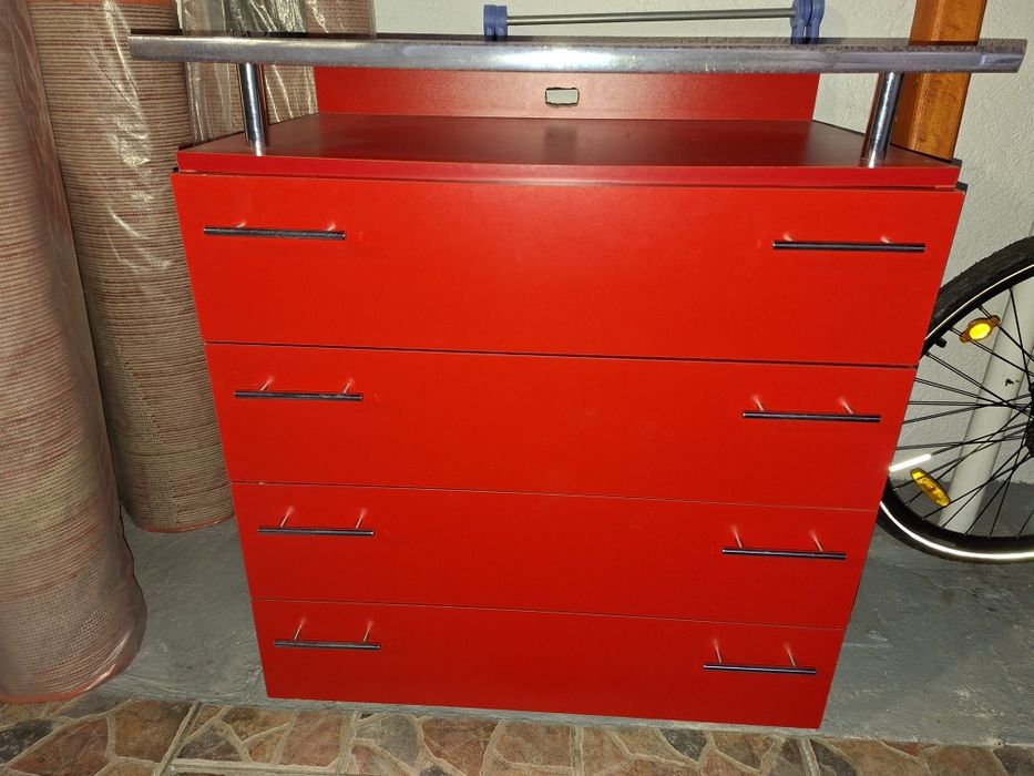 Comoda dormitor cu 4 sertarere