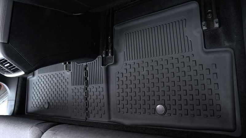 Гумени Стелки за Dacia Duster  2009-2017, 2013-2017