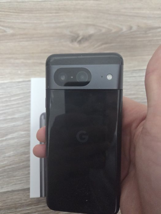Продам телефон Google pixel 8
