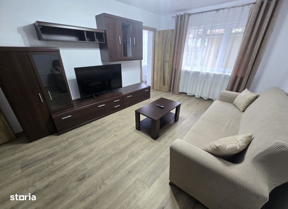Apartament 3 camere Copou , 70 metri, etaj 1 Cod:160856