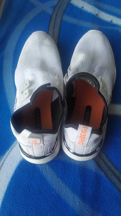 Кроссовки мужские ADIDAS