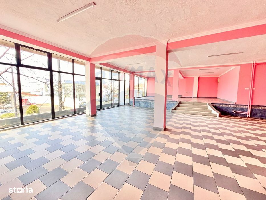 De închiriat spațiu comercial, 175 mp în zona Decebal
