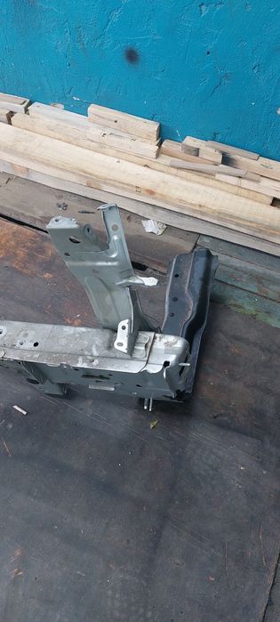 Продам ланжерон камри 40