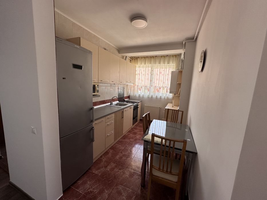 Inchiriez apartament in Floresti, str Teilor