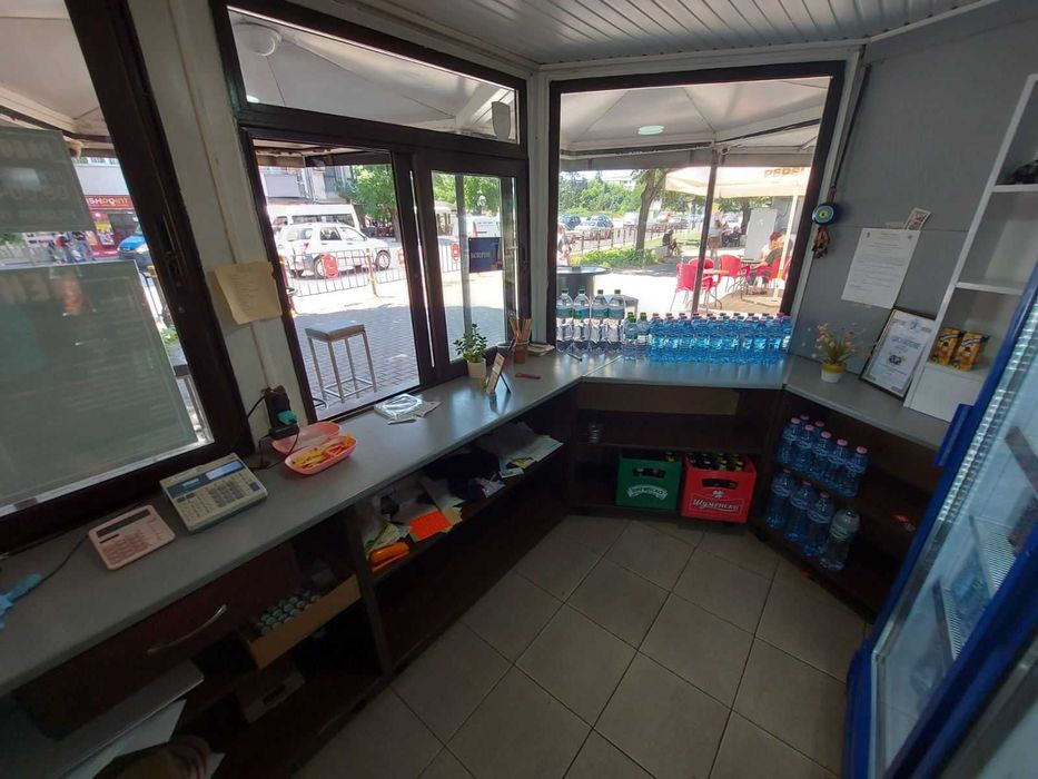 Продава се Магазин в Търговище, Център - 40 кв.м за 893 €/кв.м - Снимка #4