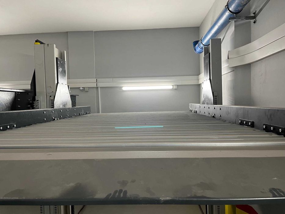 Паркинг система / платформа за два автомобила