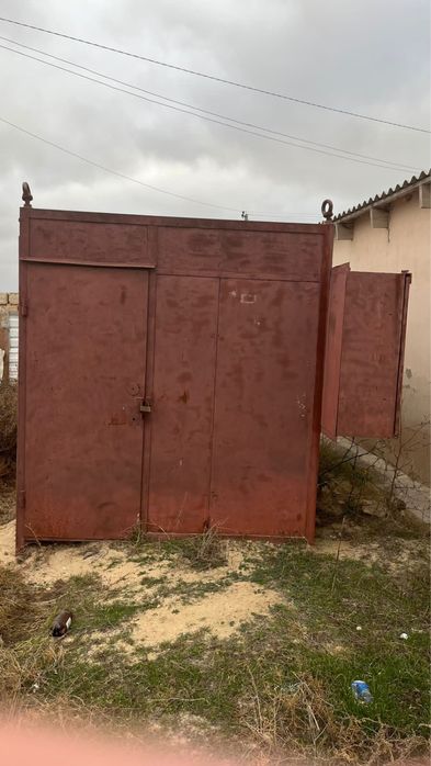 Киоск, бутка.