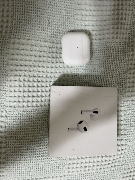 наушники AirPods Pro