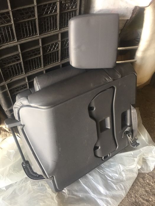 Кресло сиденье на Лексус или Прадо