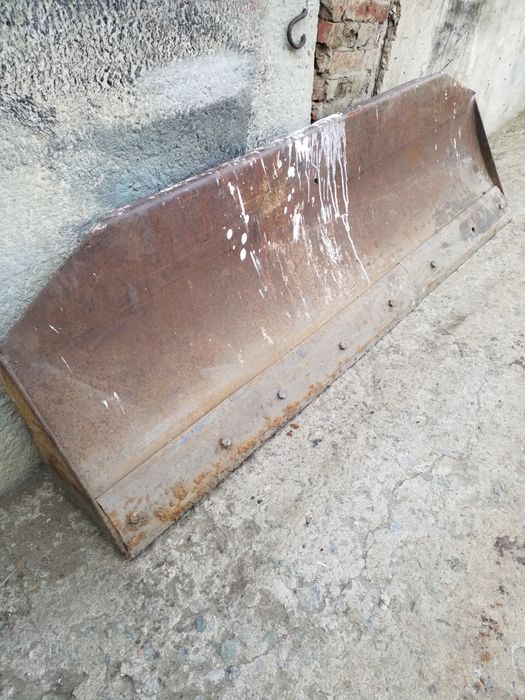 Отвал  ДТ 75 , МТЗ.