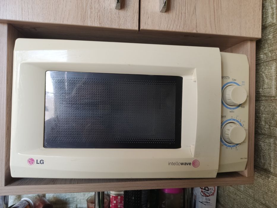 Микроволновая печь