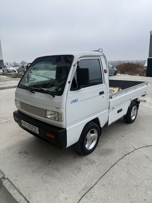 Labo sotiladi 7.800 $