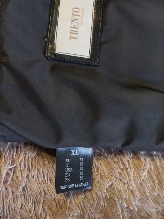 Продам кожаную куртку