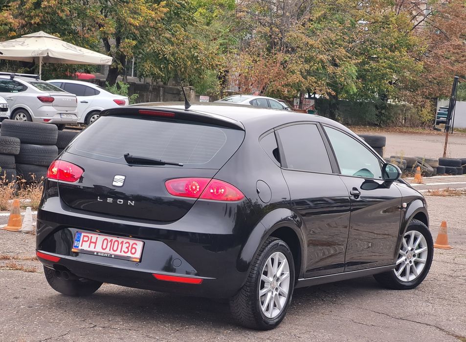 SEAT Leon 2011 — imagine 5