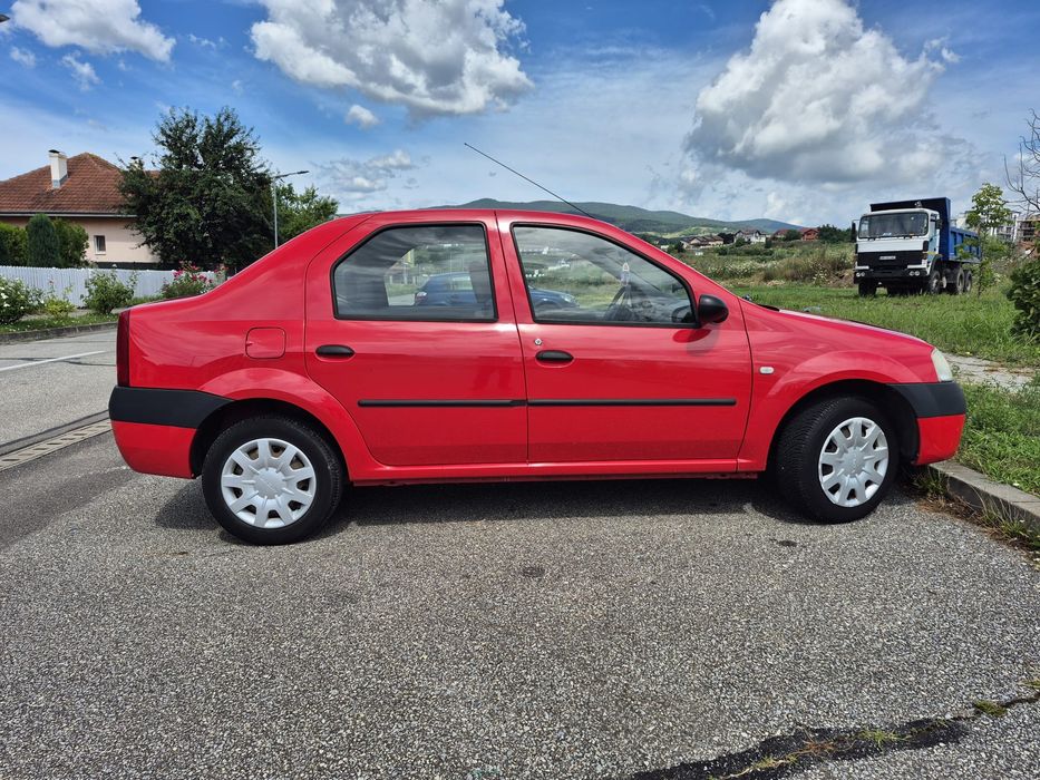 Dacia Logan 15.000 km ! Unic proprietar , dețin Auto Pass