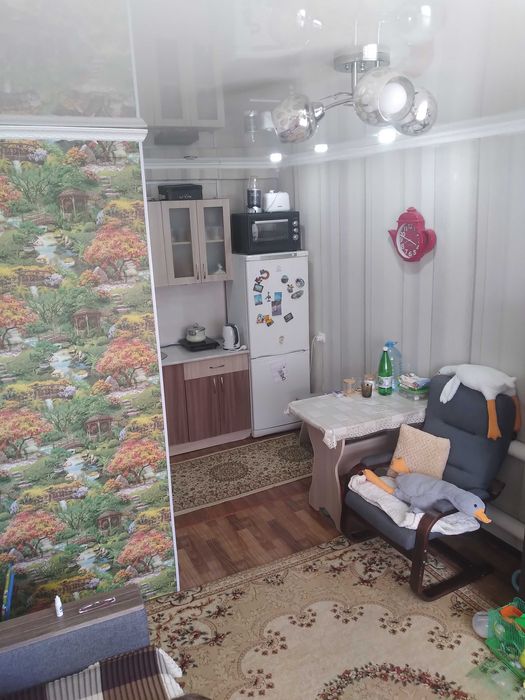 Комнату в общежитии продам