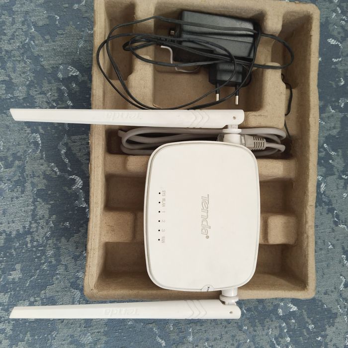 Продам дёшево wi-fi модем,маршрутизатор .