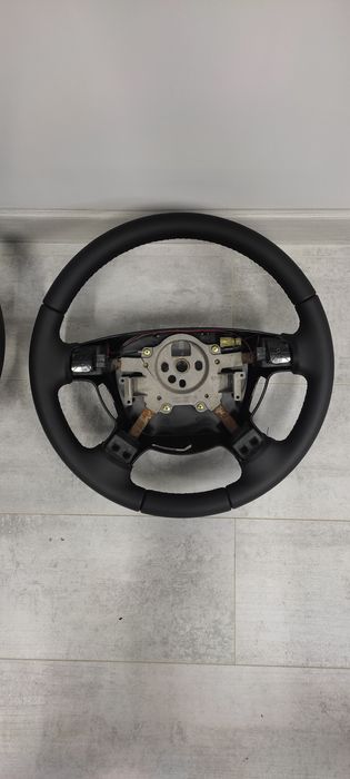 Янги Жентра руль