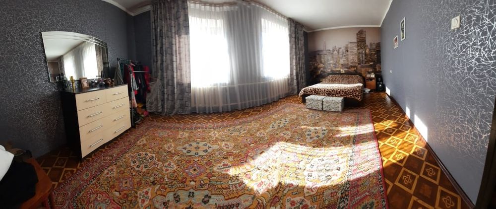 Дом на красном кордоне