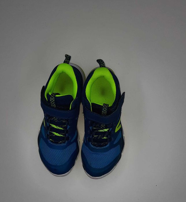 Depozit en gros – încălțăminte second hand bărbați – la sac 25kg