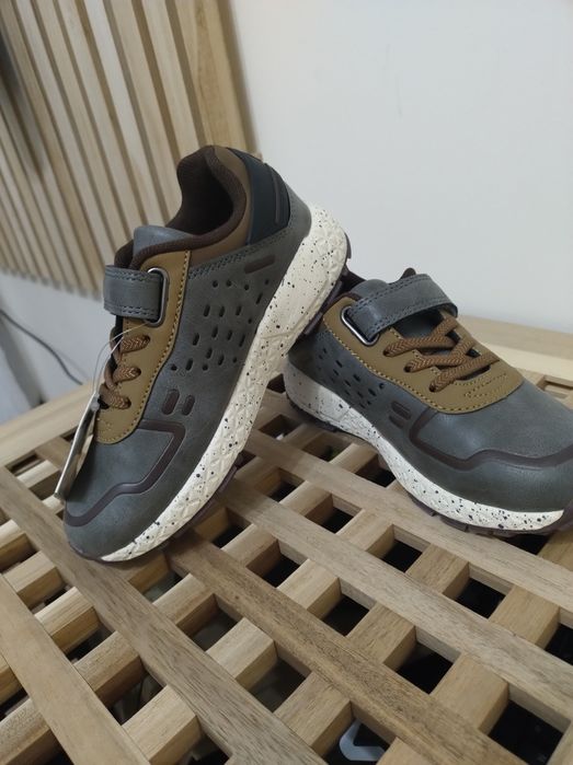 Нови маратонки Primigi, 31