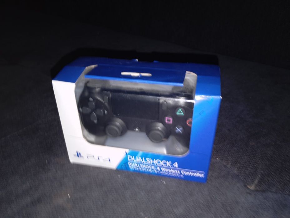 Джойстик ps4 новый