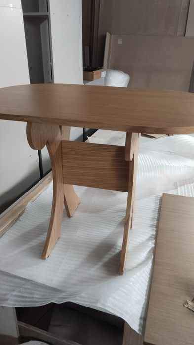 Журнальный столик