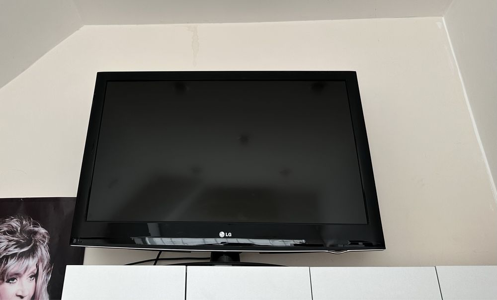 Телевизор LG Диагональ 110