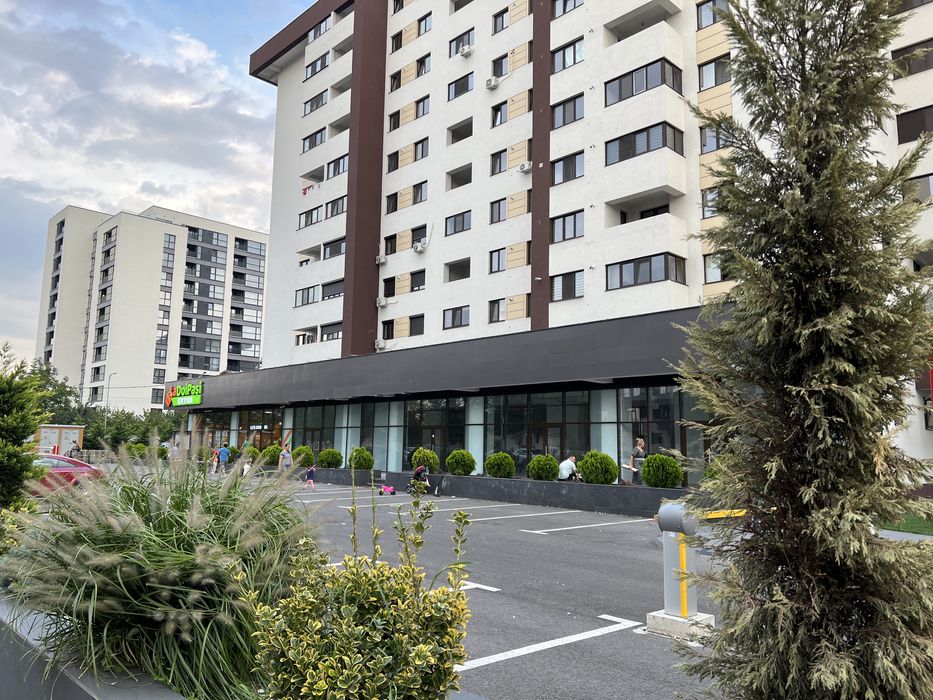 Proprietar inchiriez garsoniera noua mobilata 15 min Unirii