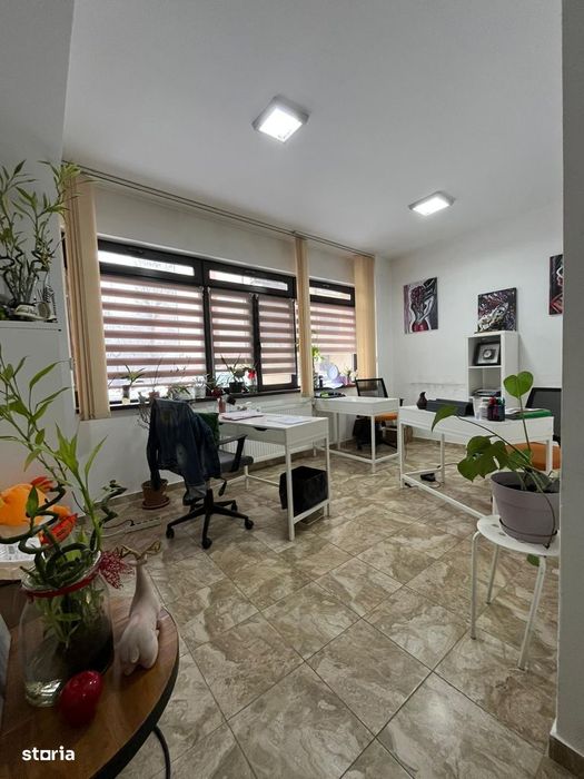 Apartament 4 camere superb se poatea face spatiu comercial Metalurgiei