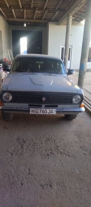 Gaz 24. Хороший состояние