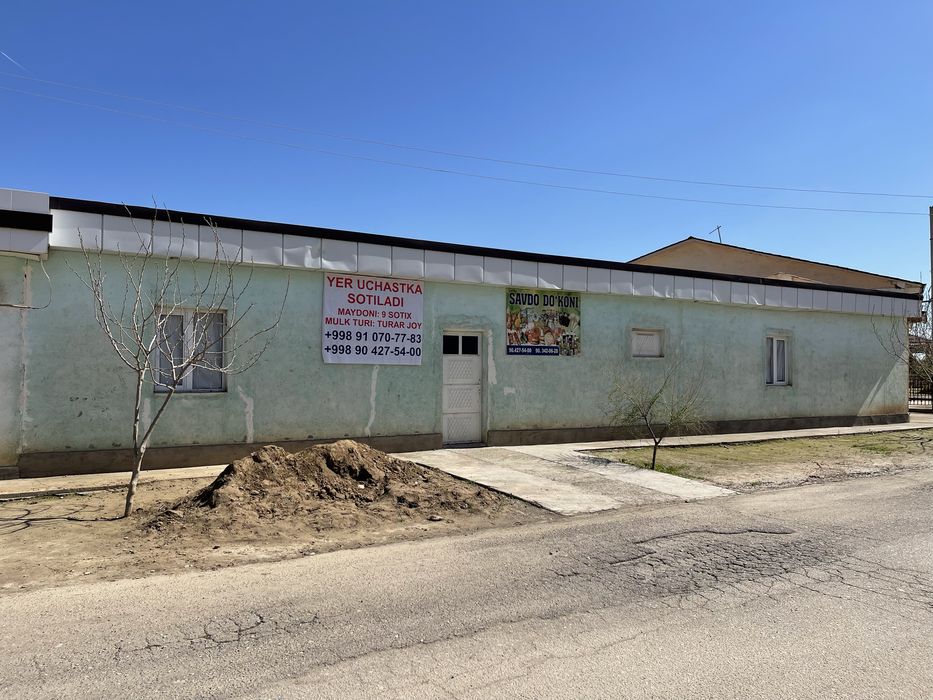 Qarshi shahrida 9 sotixli turar joy sotiladi, hamma hujjatlari joyida
