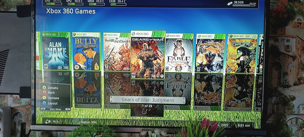 Продам Xbox 360 slim